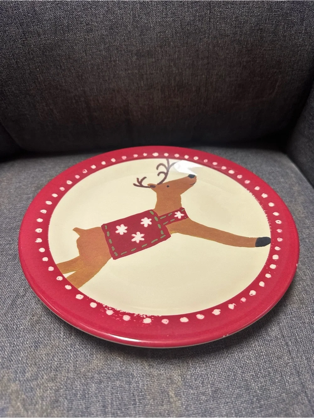 Pottery Barn Kids Festive Reindeer & Santa Christmas Plates